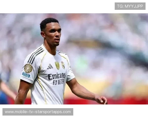 阿诺德离开皇马引连锁，英超右后卫市场升温，阿诺德加盟巴萨